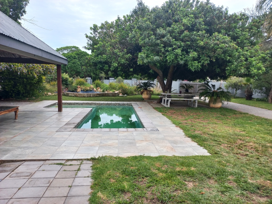 5 Bedroom Property for Sale in The Village Western Cape